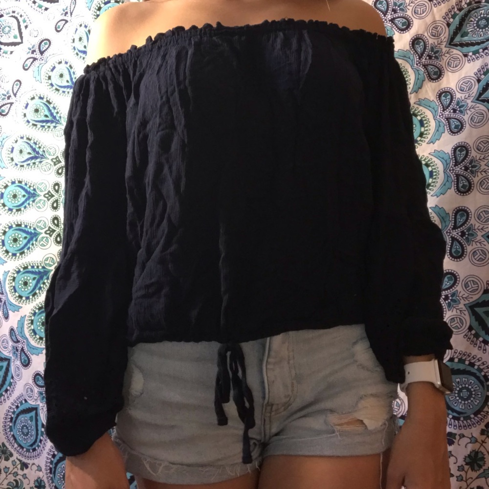 Hollister shirt